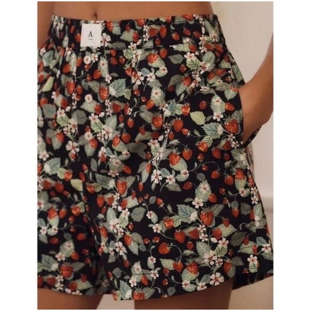 NEW Anthropologie Wren Strawberry Boxer Shorts Medium Black Floral Cottage NWT